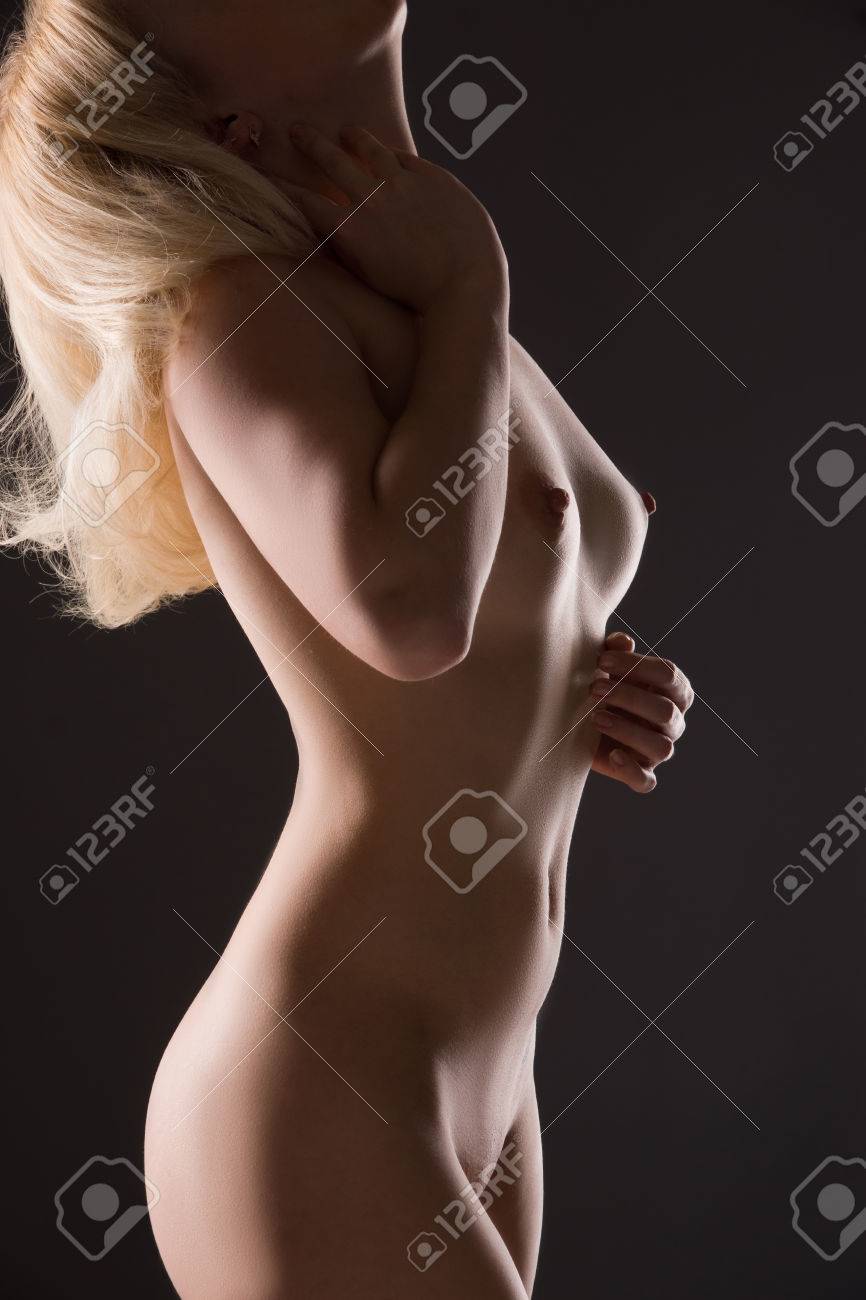 セクシーな女性の美しい裸体の写真素材・画像素材 Image 36883297