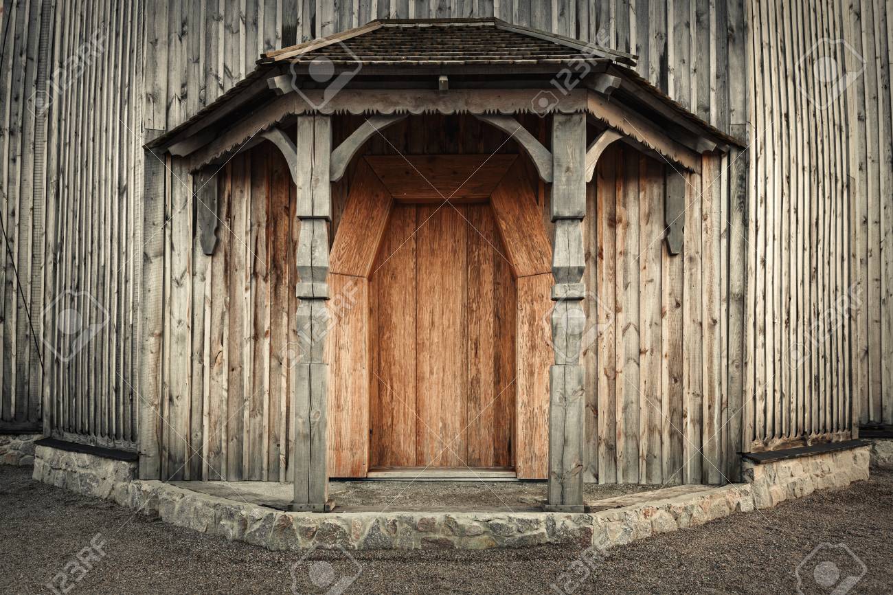Antigua Puerta De Madera Con Bloqueo Y La Pared Fondo Para El