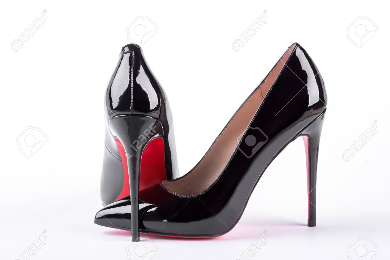 louboutin femme noir talon