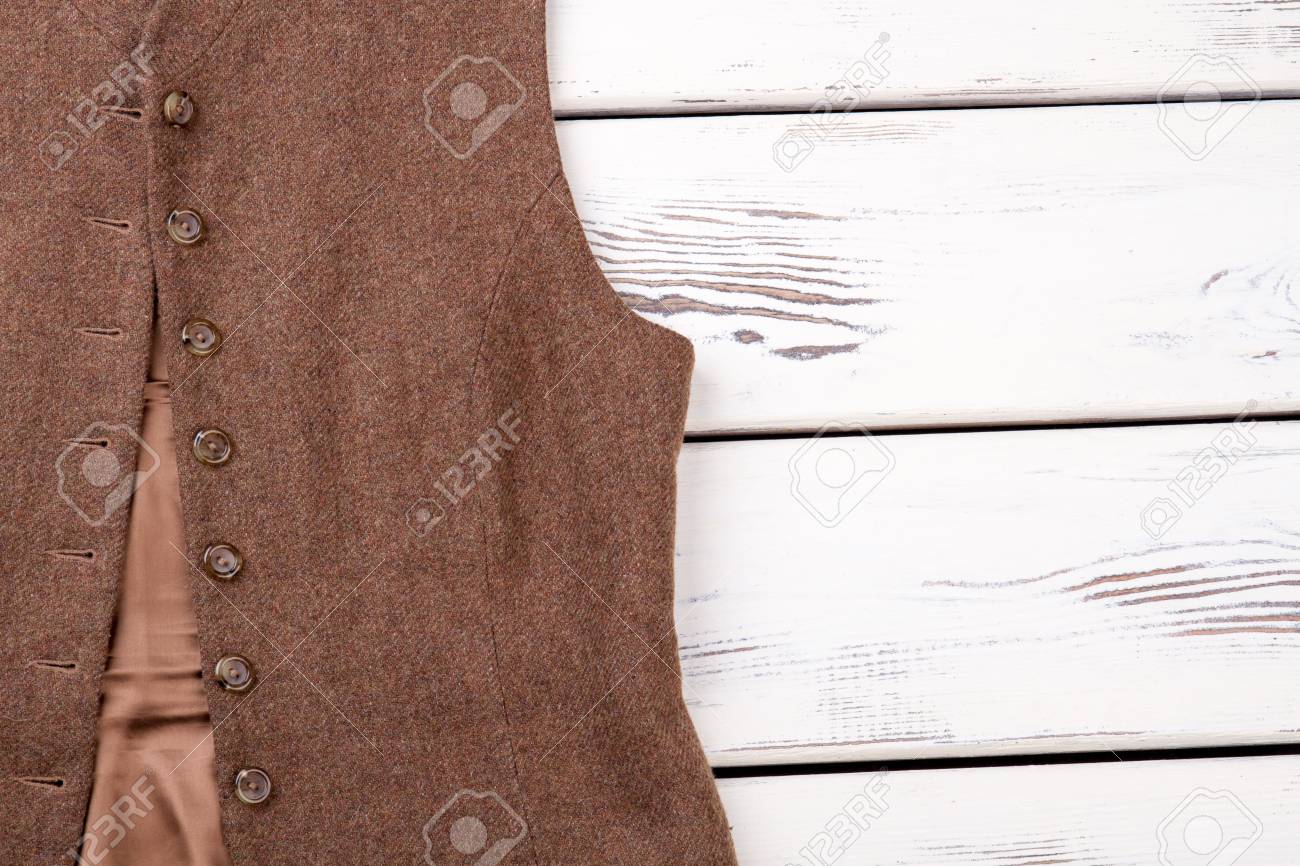 woolen sleeveless jacket