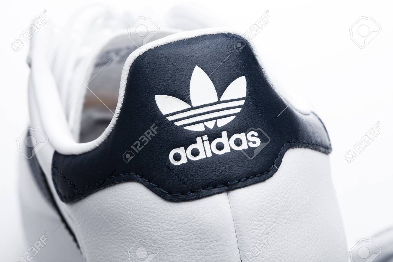les chaussures adidas 2018