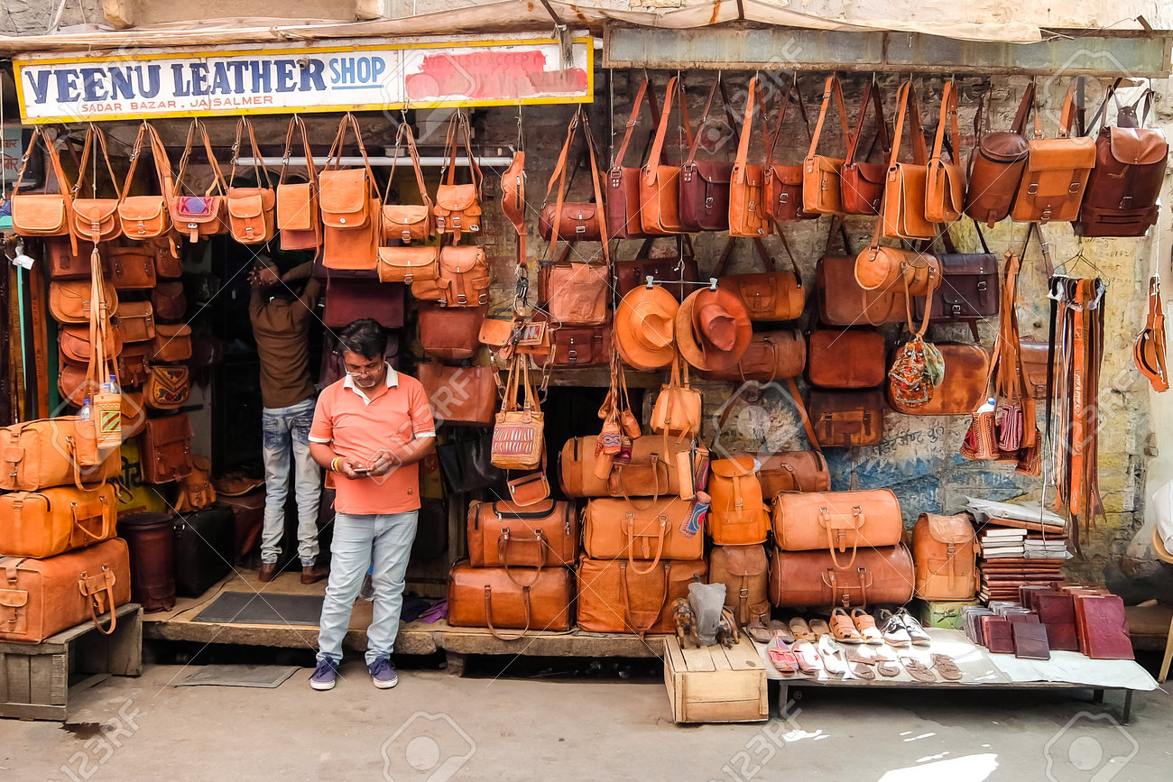leather bag shop
