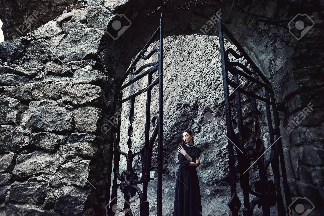 black dress with white collar for girls