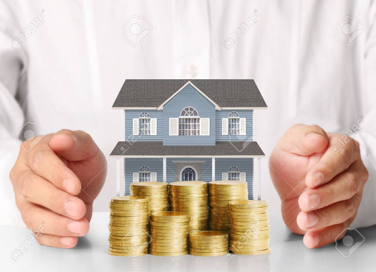 https://previews.123rf.com/images/denphumi/denphumi1602/denphumi160200106/52652505-mortgage-concept-by-money-house-from-the-coins.jpg