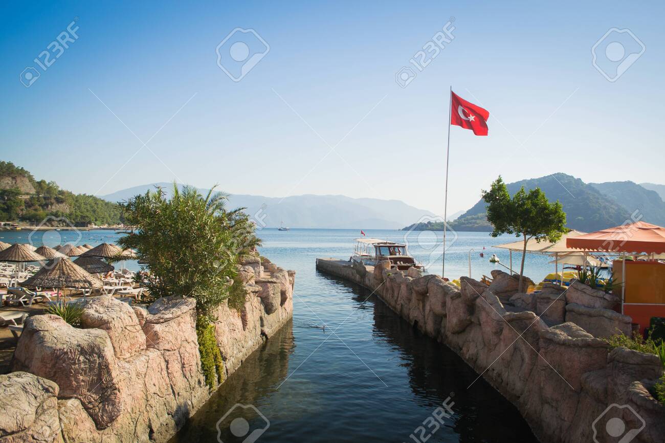 etiam-dictum-ipsum-a-felis