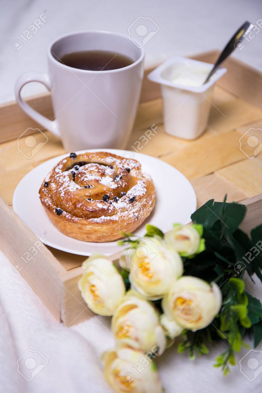 Coccolarsi Con Una Colazione A Letto Per Iniziare Meglio Una Giornata Di Puro Relax Cosa Ci Potrebbe Essere Di Meglio Colazione A Letto Colazione Mise En Place
