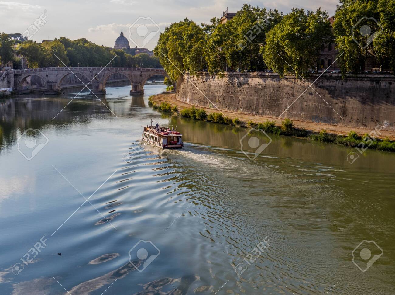 etiam-dictum-ipsum-a-felis