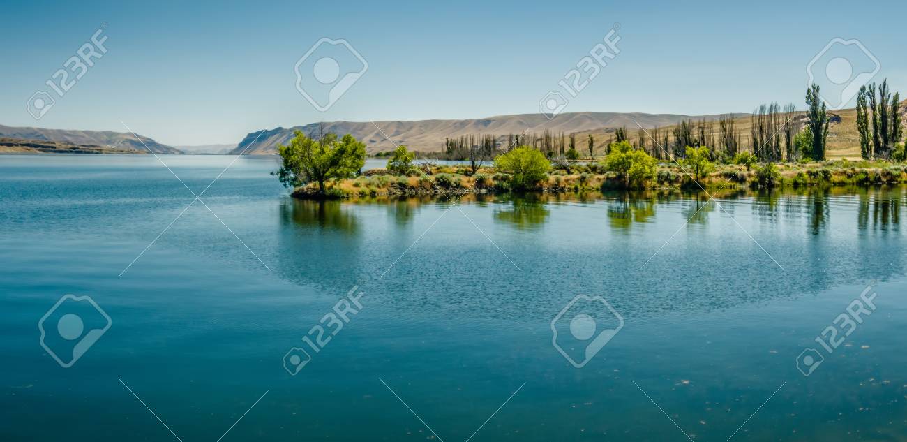 Landscape Nature Scenes Around Columbia River Washington State landscape nature scenes around columbia river washington state along i-90 Stock Photo - 92035138 - Landscape Nature Scenes Around Columbia River Washington State
