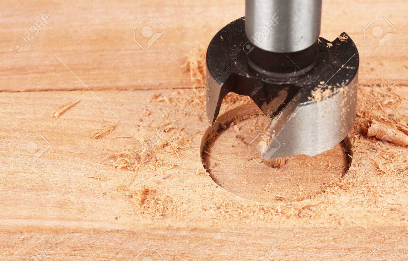 木材加工 穴あけ オーガーをコピー スペースをクローズ アップ の写真素材 画像素材 Image