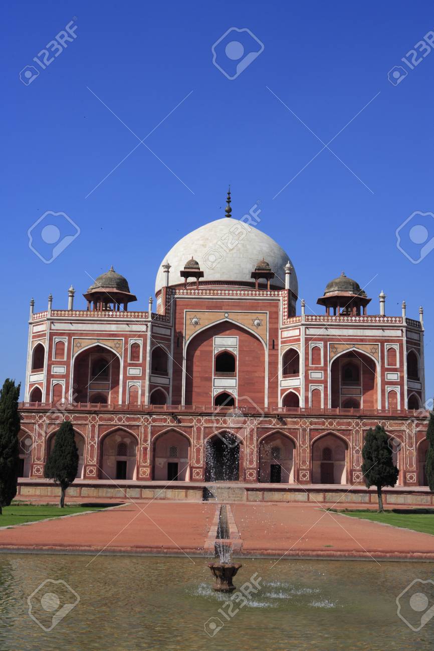humayun s tomb built in 1570 mughal architecture delhi india stock