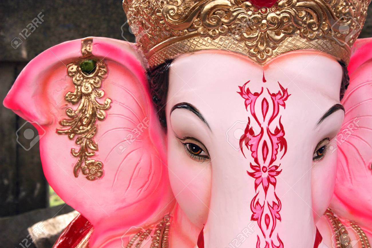 earrings for ganpati idol