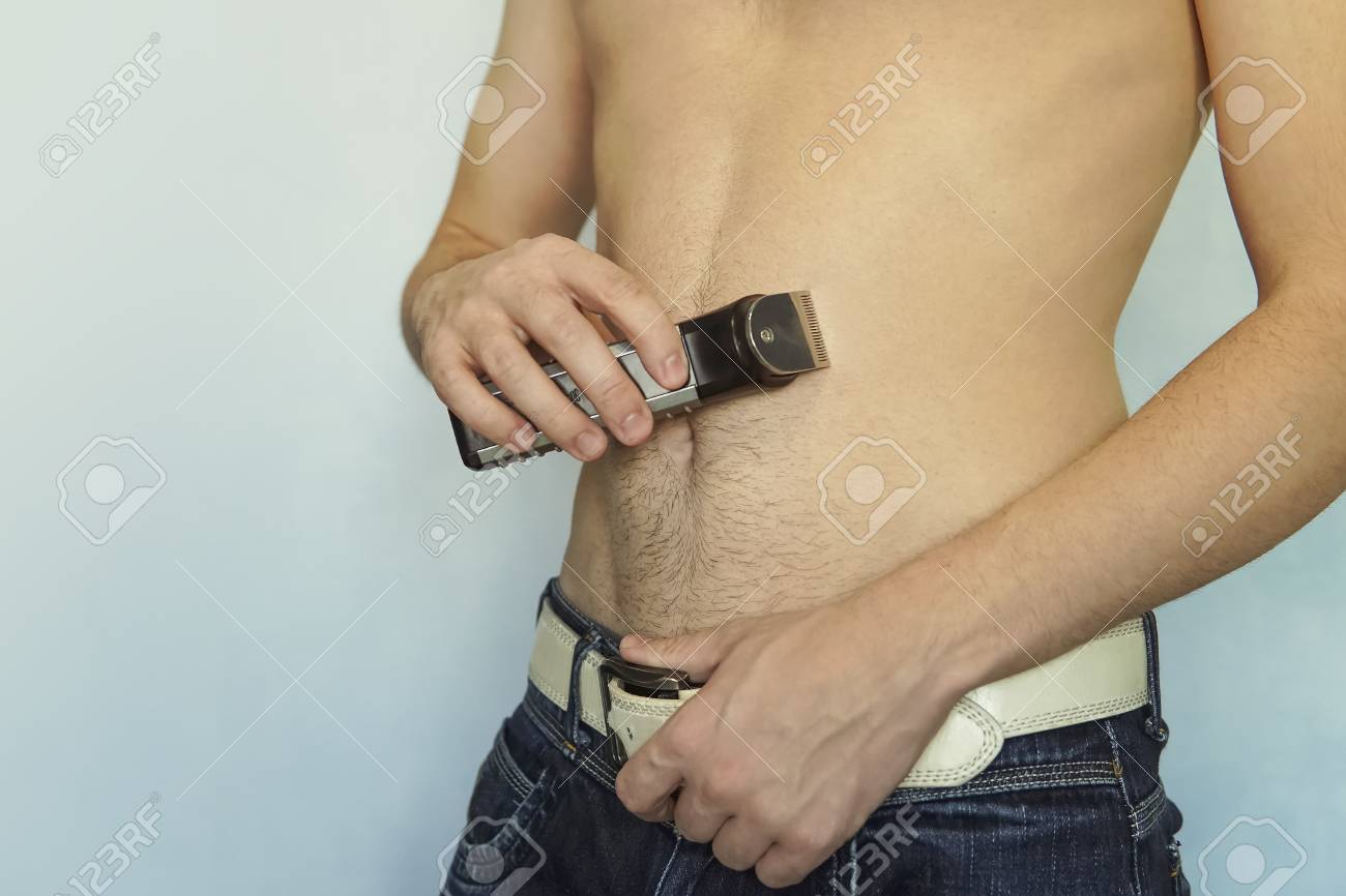 Como se dice vello abdominal en ingles