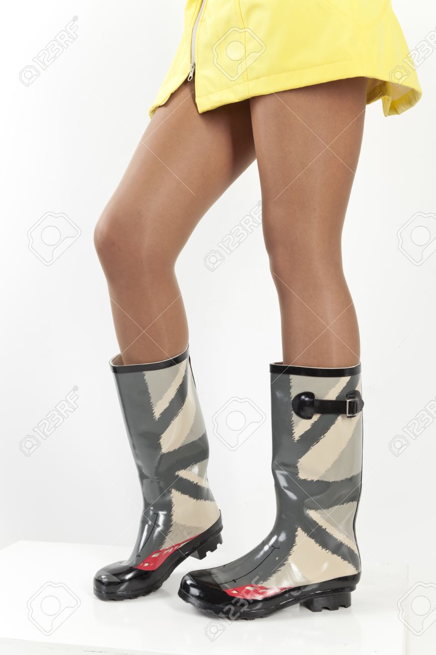 thigh rubber boots