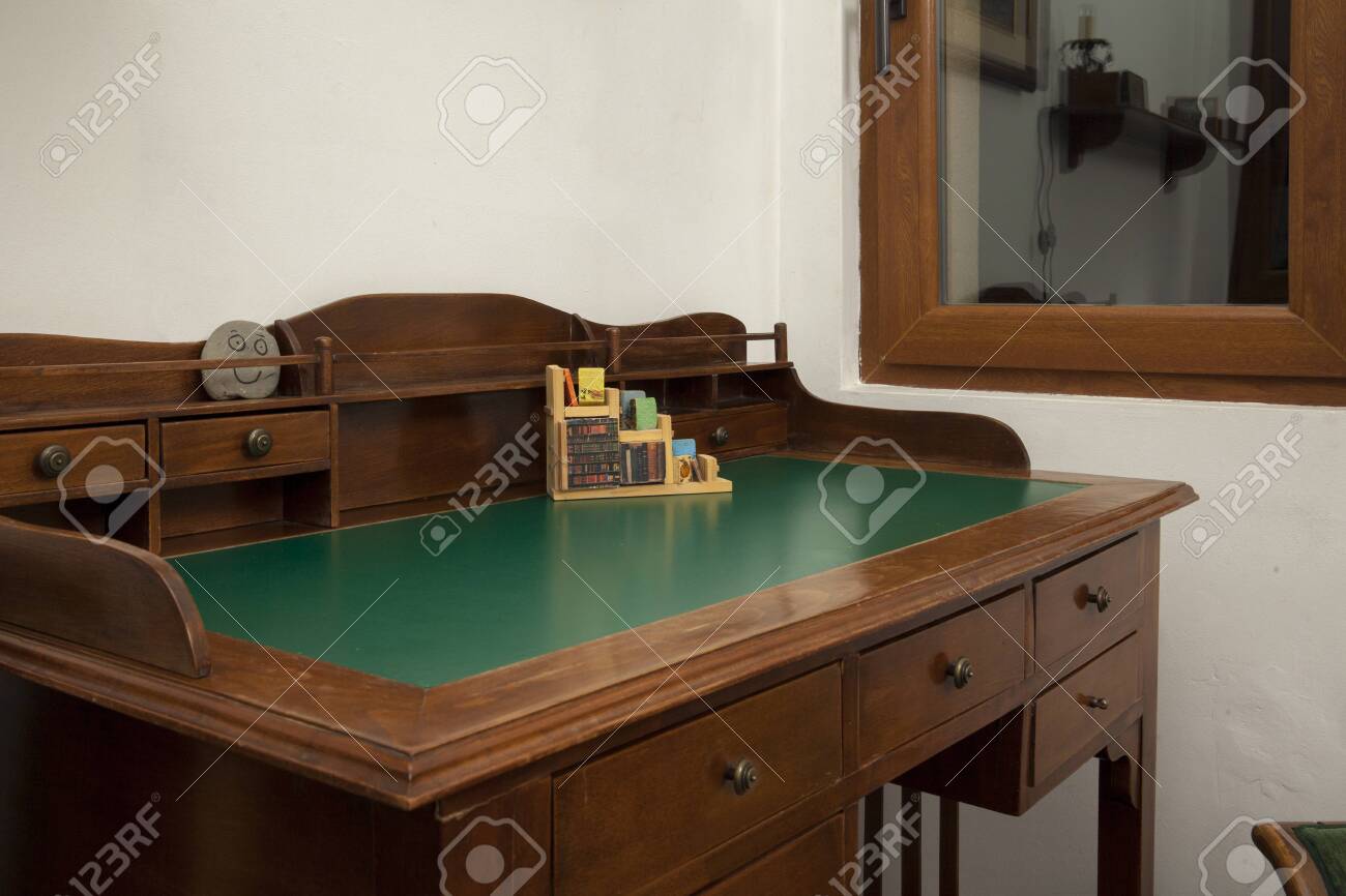 Vintage 2024 work table