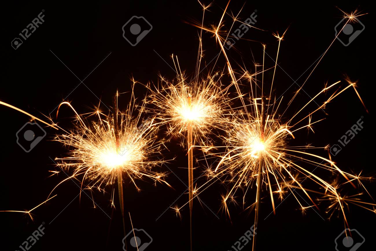 Trois Bruler Les Cierges Magiques De Noel Banque D Images Et Photos Libres De Droits Image 34009557