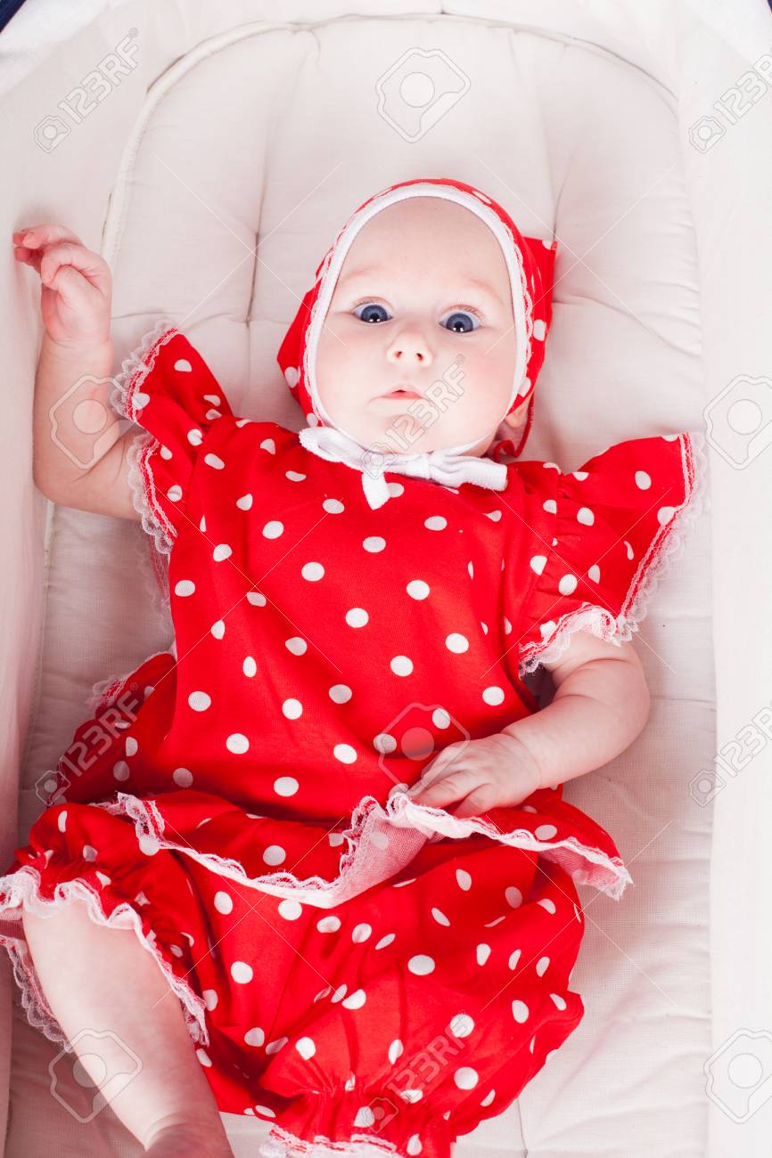 red stroller for girl