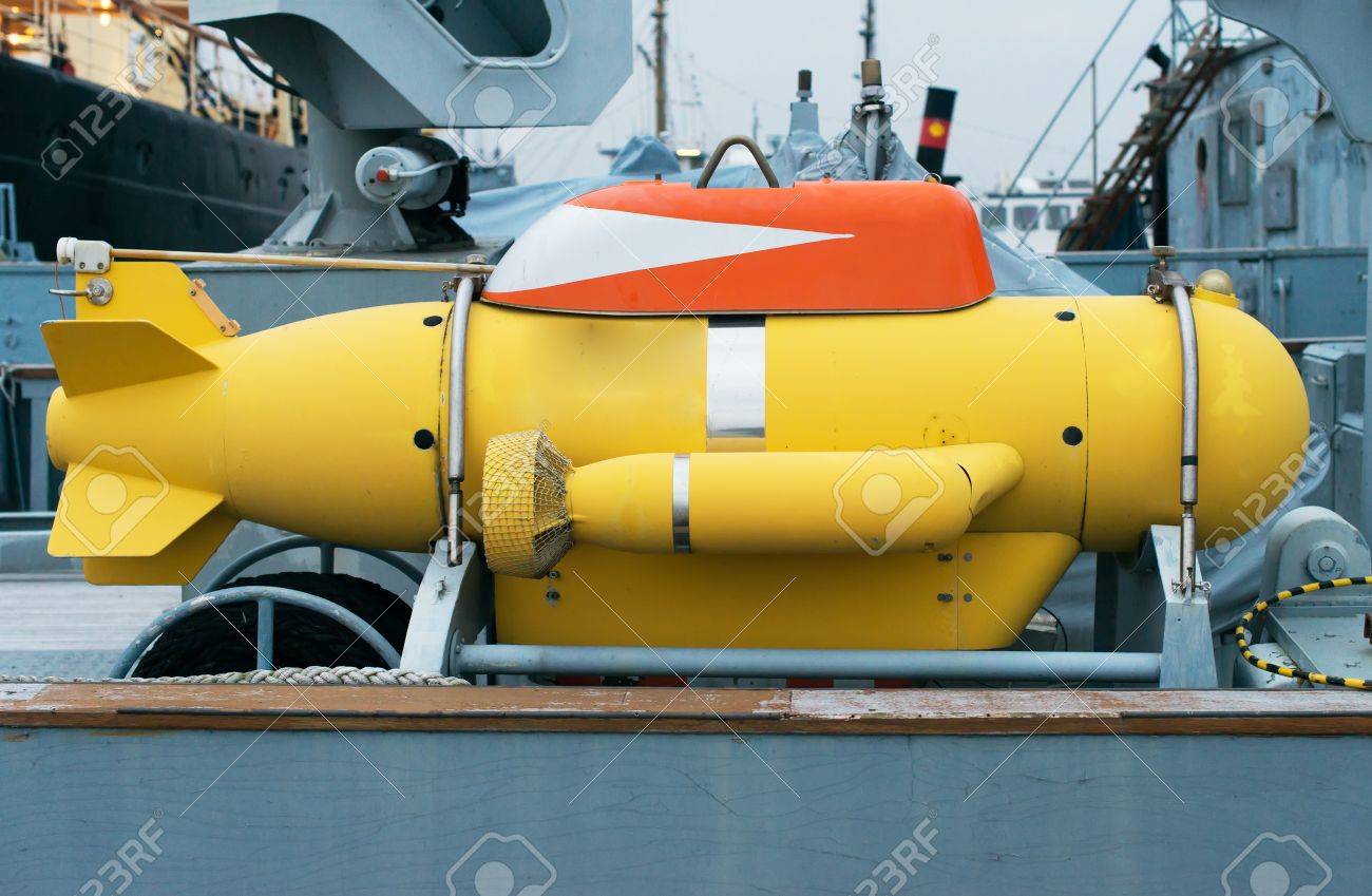 Unmanned underwater vehicle on the ship. - 50021212 Unmanned underwater vehicle on the ship. - 50021212
