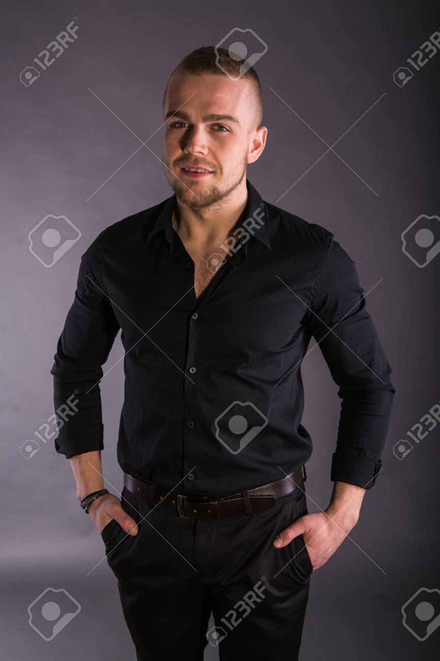 Chemise noir pantalon noir Clearance