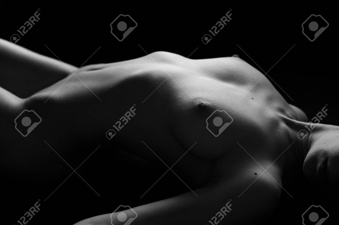 少女の美しい裸体。の写真素材・画像素材 Image 86433455