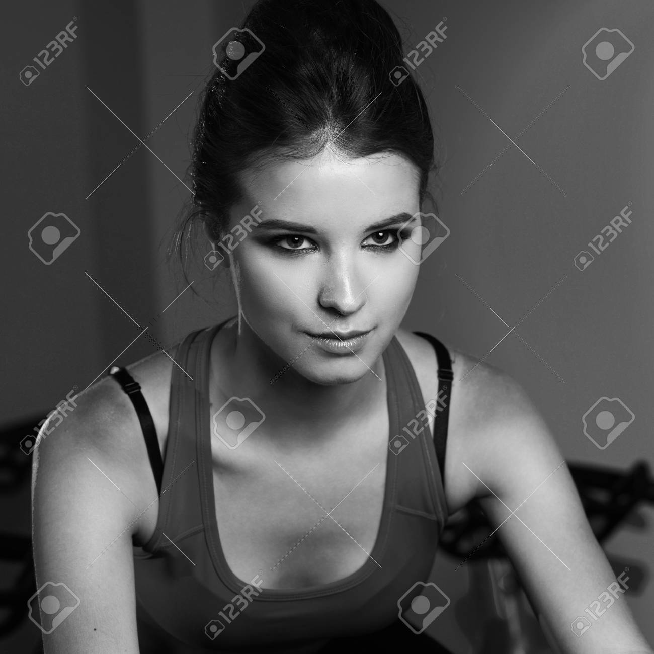 How to long wear hair pulled back video How to long wear hair pulled back foto