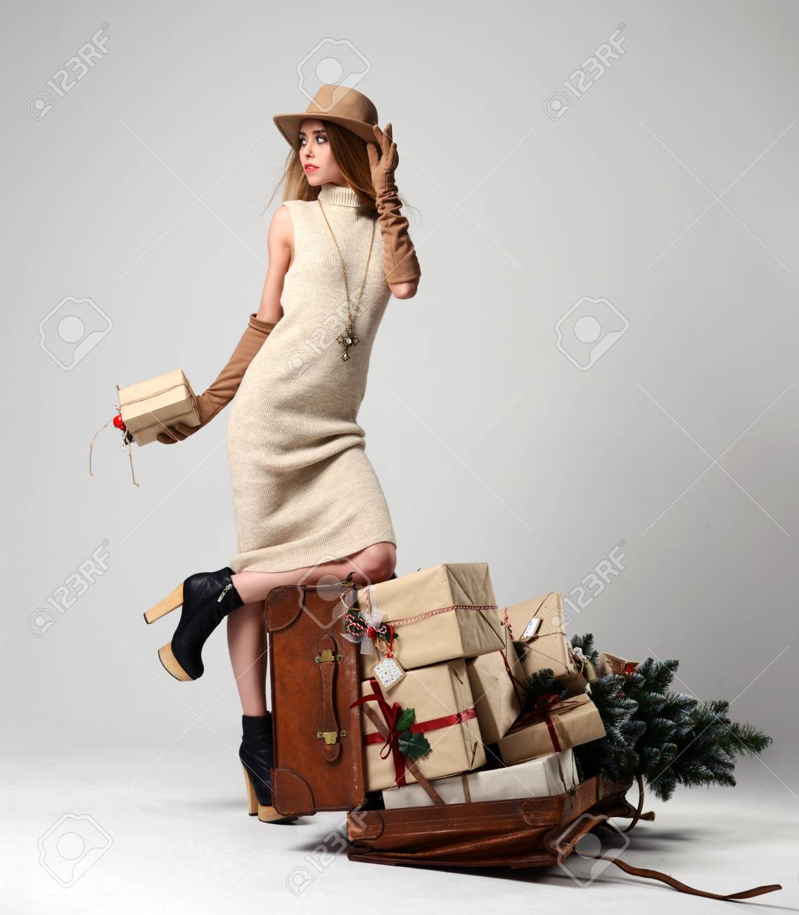 christmas gifts for the traveling woman