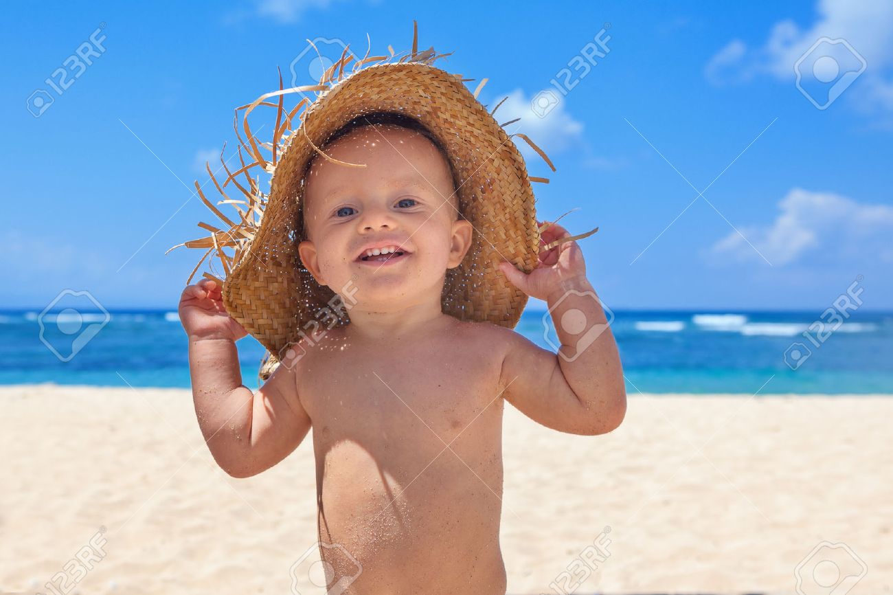 chapeau plage bebe