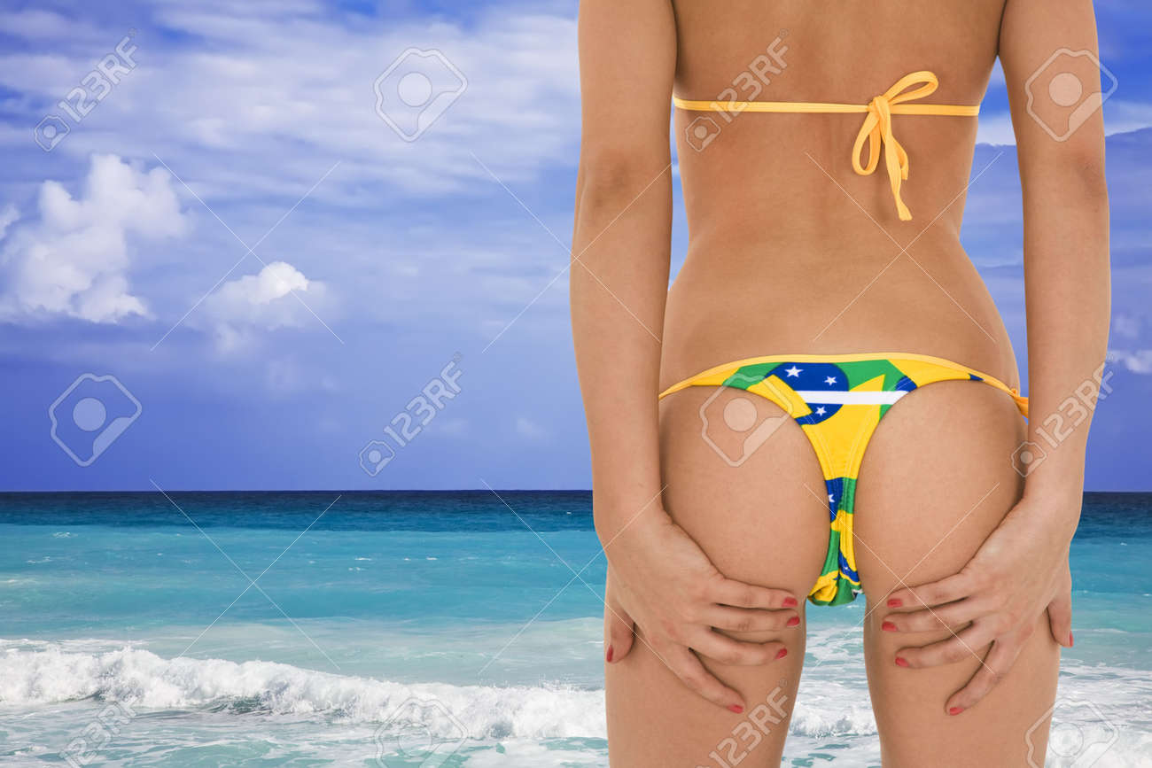 Telugu actress semi nude Hot chick gets pantsed in bikini