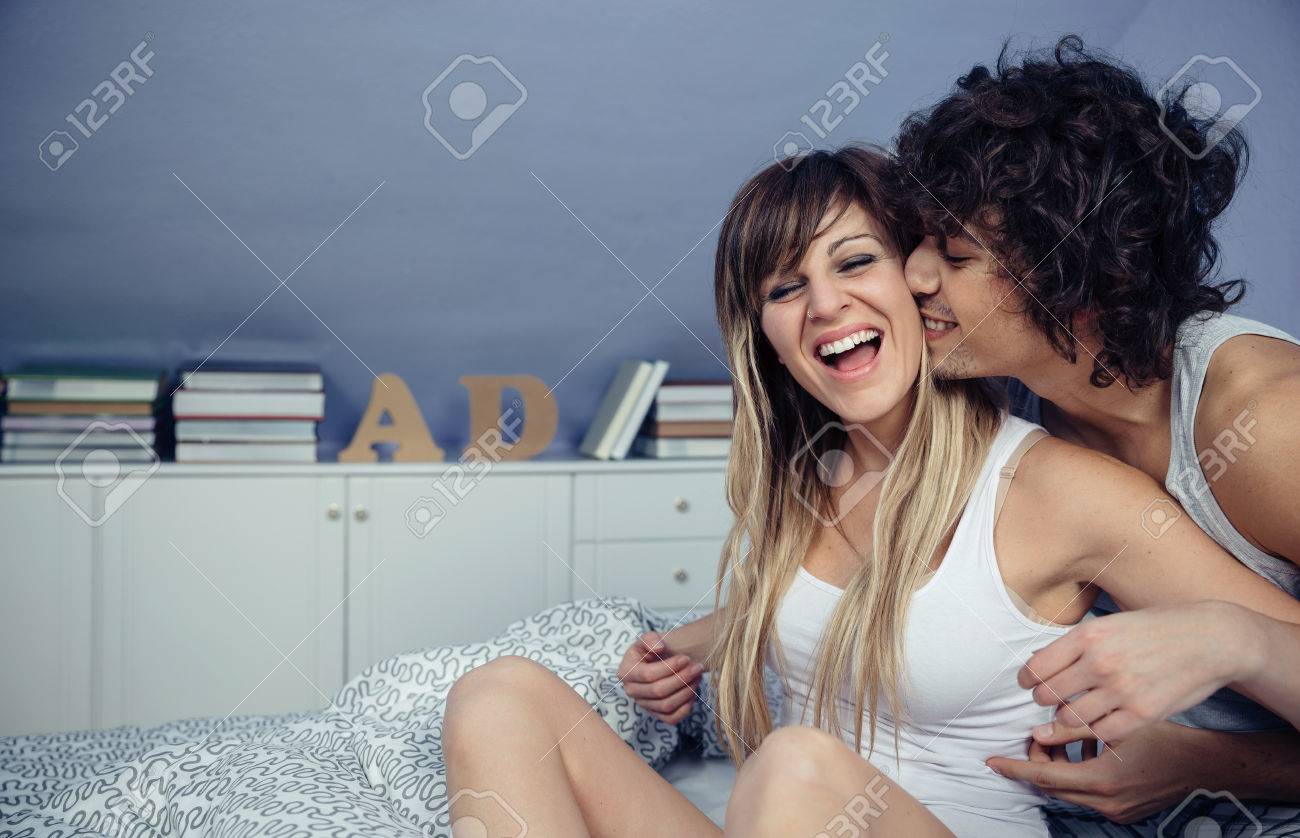 [PUNIQRANDLINE-(au-dating-names.txt) 45 Femme fait amour jeune homme [PUNIQRANDLINE-(au-dating-names.txt) 53