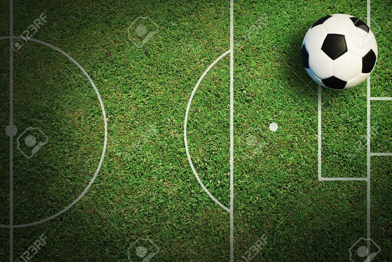 サッカー ボール サッカー スポーツ ゲームをプレイとテキストとメッセージのデザイン の写真素材 画像素材 Image