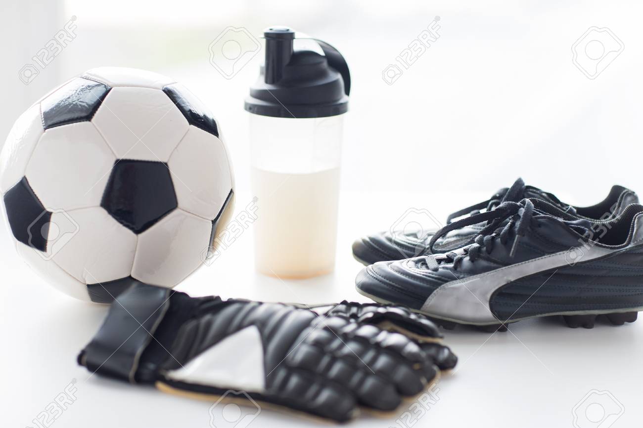 goalkeeper football boots