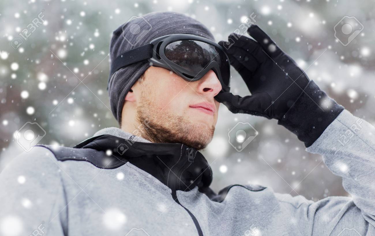 winter snow goggles