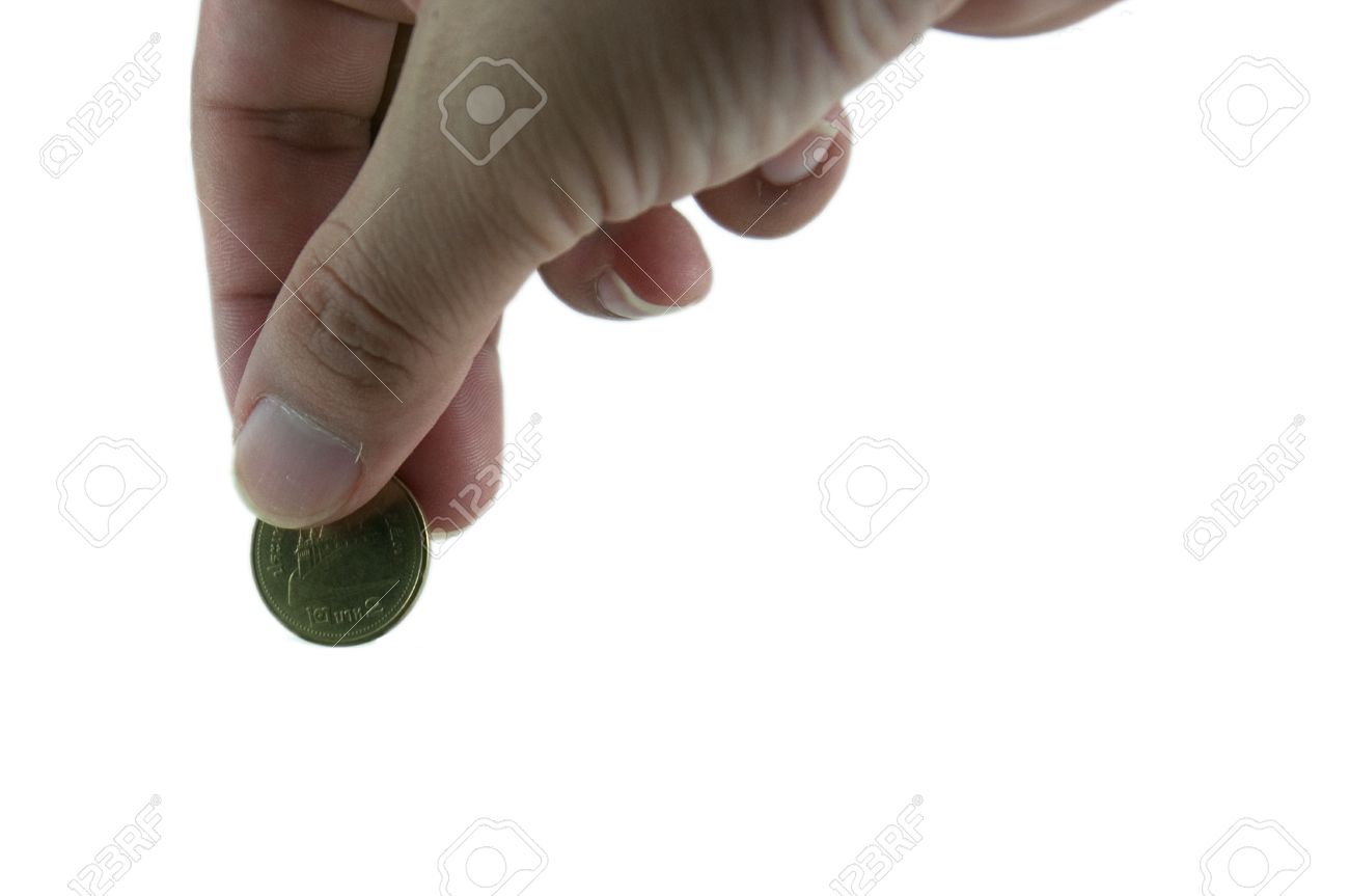 동전을 은행에 떨어 뜨리는 손 로열티 무료 사진, 그림, 이미지 그리고 스톡포토그래피. Image 11308387