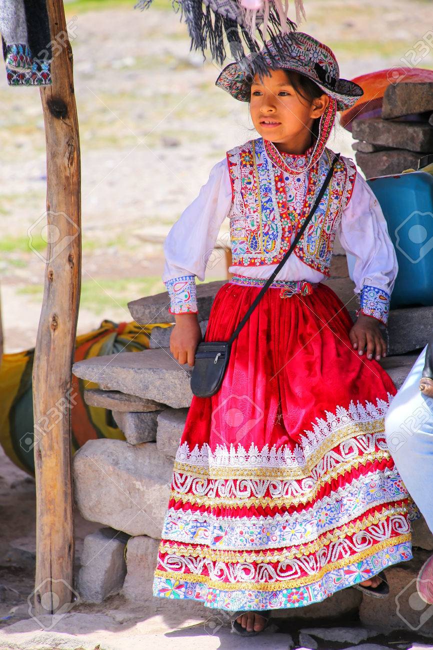 peruvian typical dress