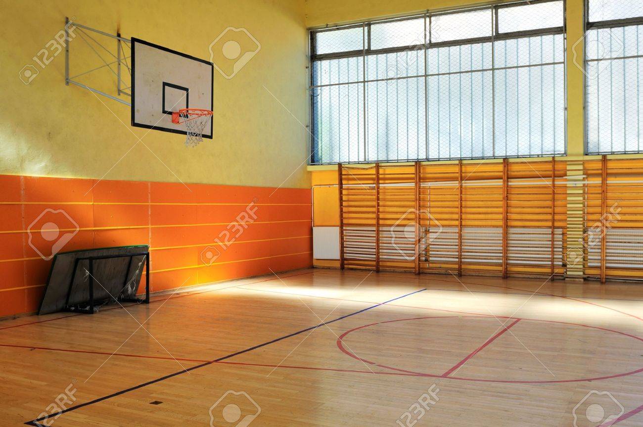 小学校体育館屋内 の写真素材 画像素材 Image