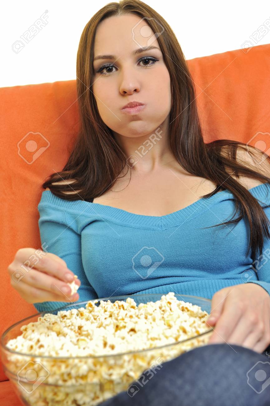 Junge Frau Essen Popcorn Filme Und Popcorn Zu Essen Am Modernen