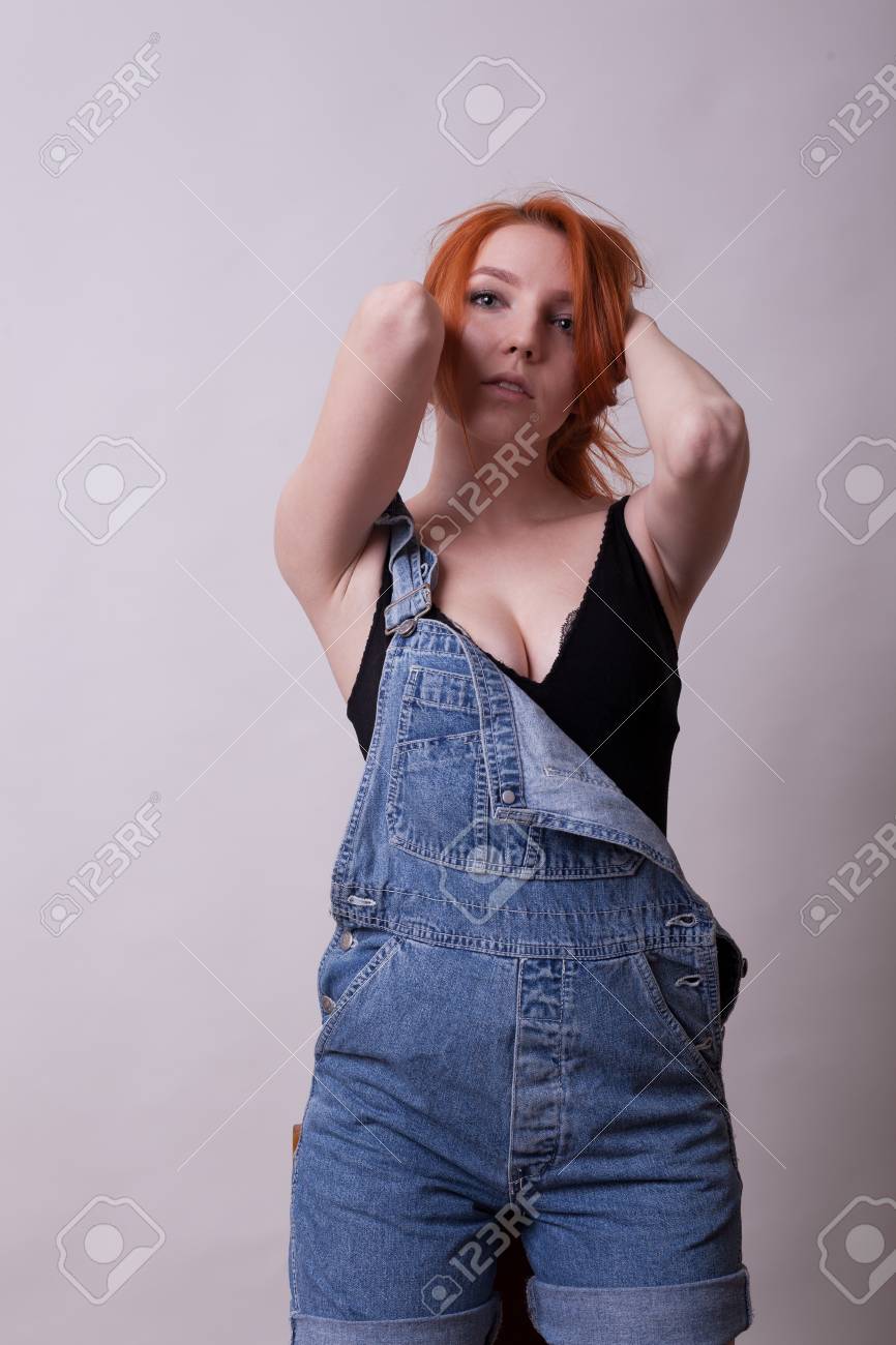 Busty Redhead Girl Busty Redhead Girl