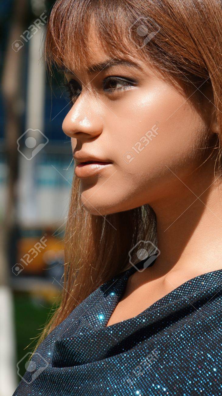 Pretty Latina Pictures