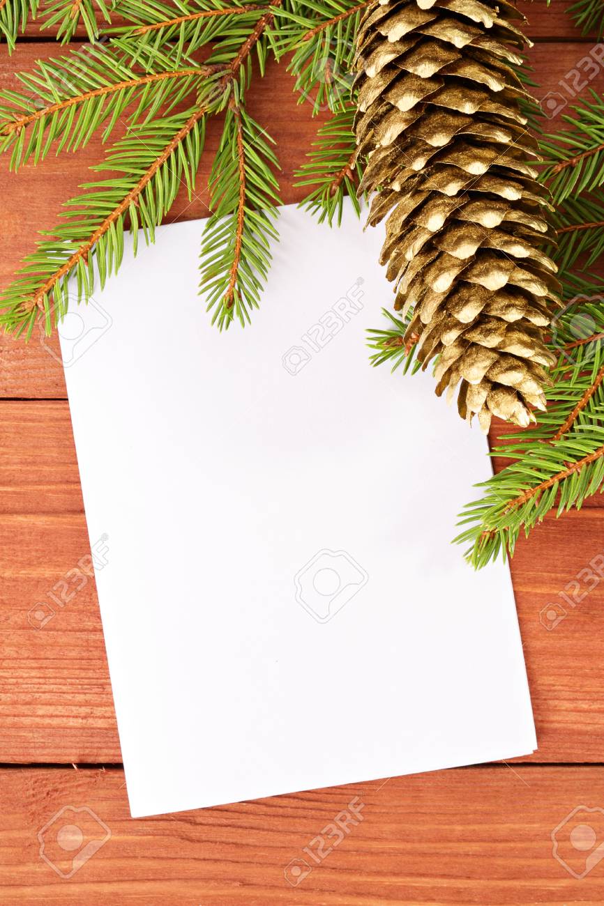 Tarjeta De Navidad Con Decoracion De Navidad En La Pared De Madera