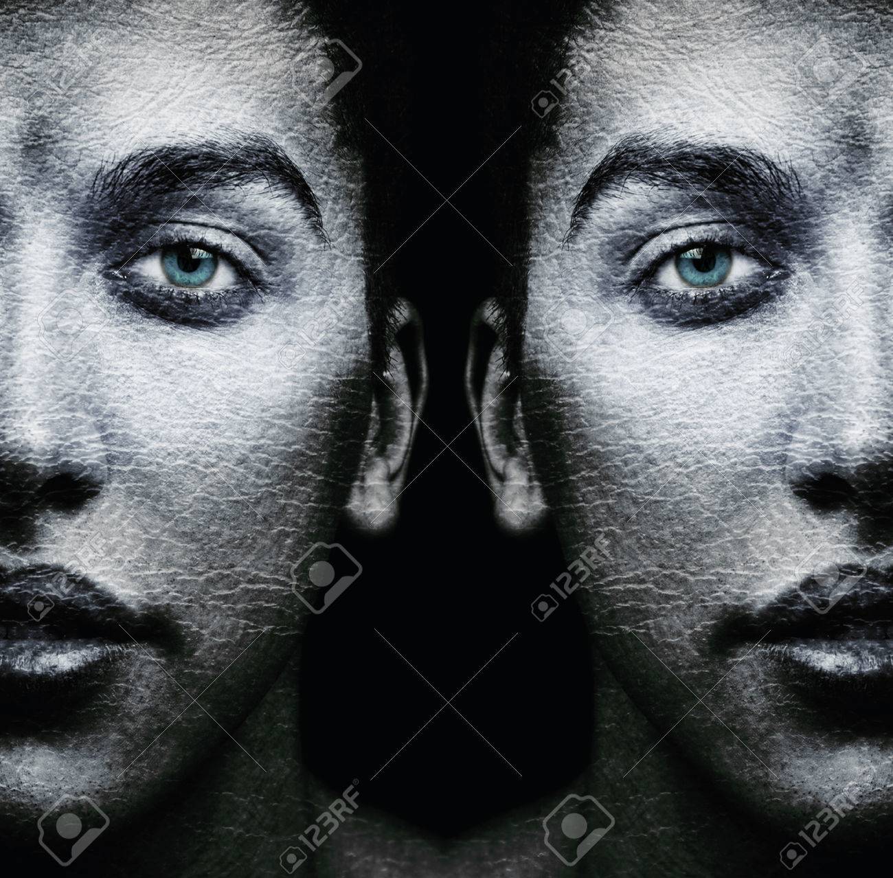 凹凸肌の男性双子の顔 の写真素材 画像素材 Image 45598343