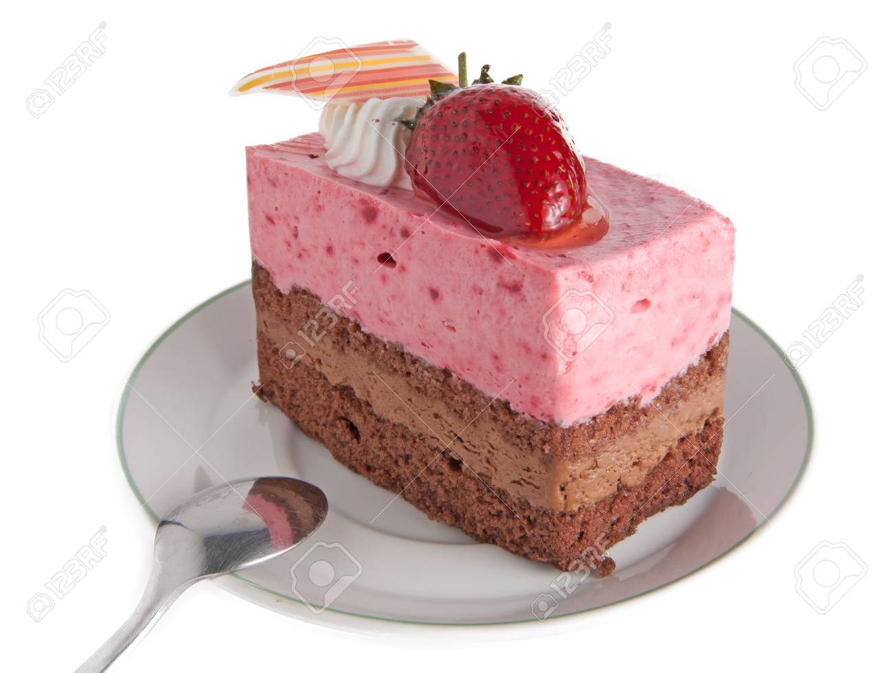 Gateau Mousse Aux Fraises Avec Du Chocolat Banque D Images Et Photos Libres De Droits Image