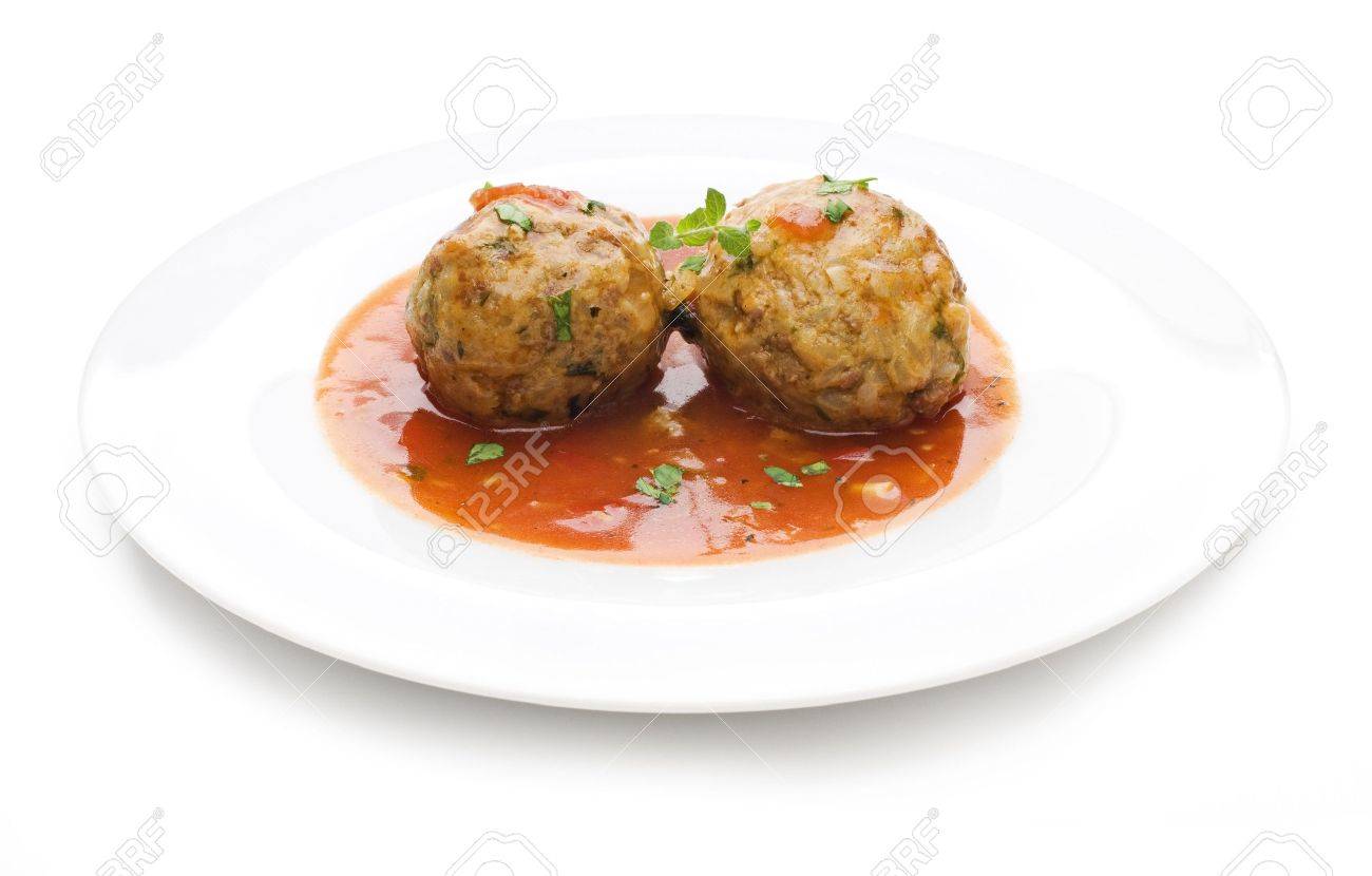 Fresh meat balls with tomato gravy close up shoot - 6200043 Fresh meat balls with tomato gravy close up shoot - 6200043