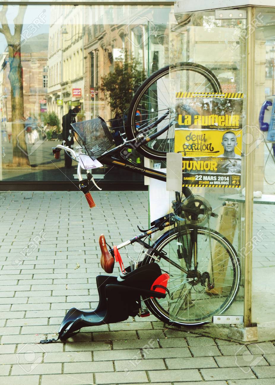 standing on bike seat