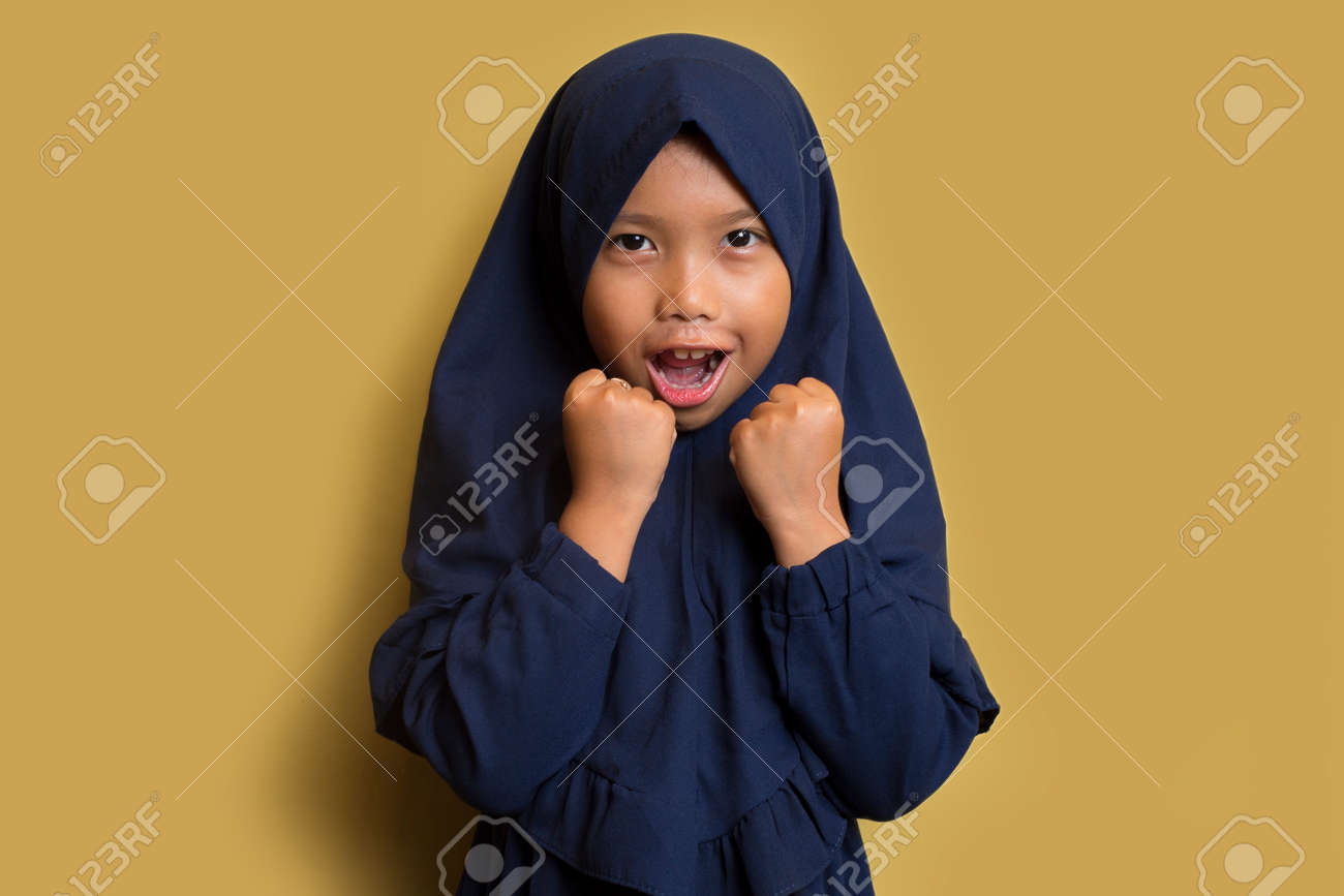 Muslim Hijab Girl