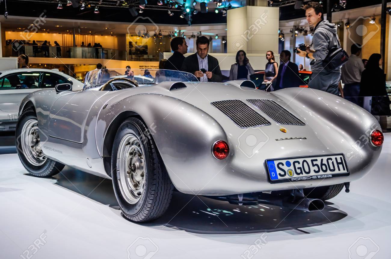 Moscow Russia Aug 2012 Porsche Spyder 550 Presented As World