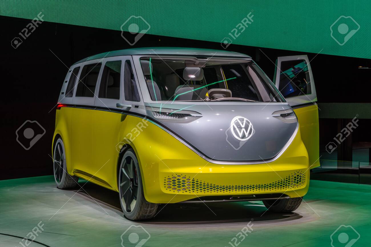 volkswagen minivan 2019