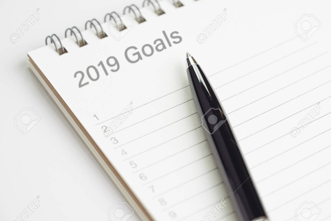 new year 2019 resolution or writing goals to do list or work list of goals for work