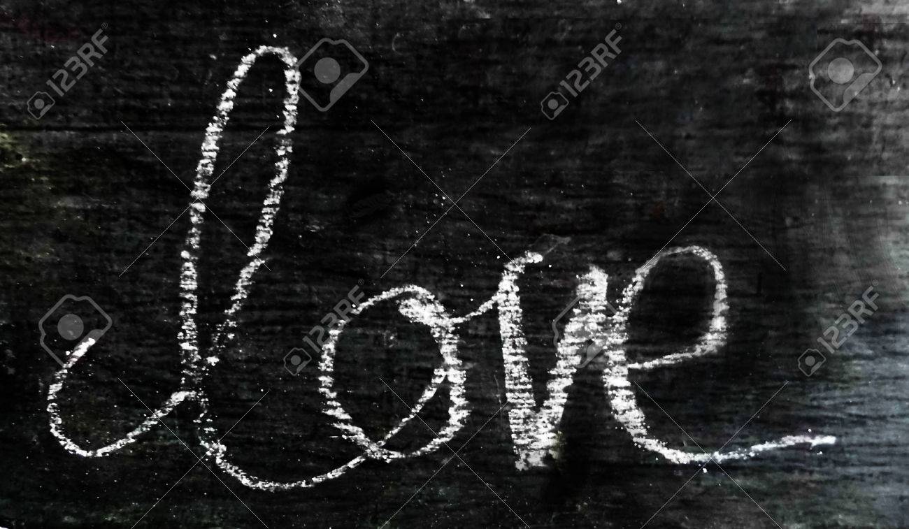 Tableau D Amour Le Mot Amour Ecrit A La Craie Blanc Sur Noir Banque D Images Et Photos Libres De Droits Image