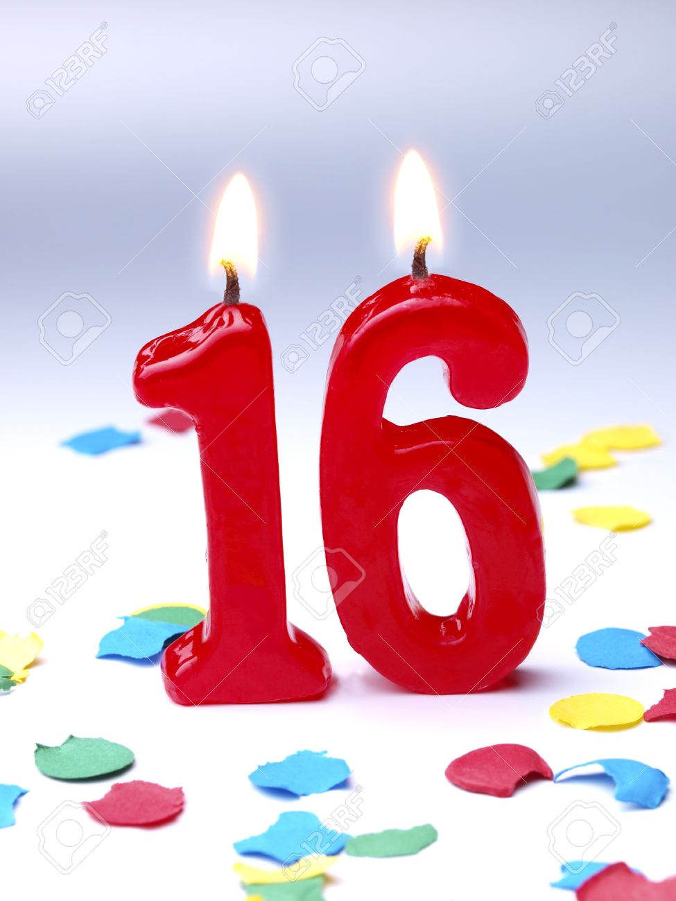 誕生日の蝋燭号 16 を表示 ロイヤリティーフリーフォト ピクチャー