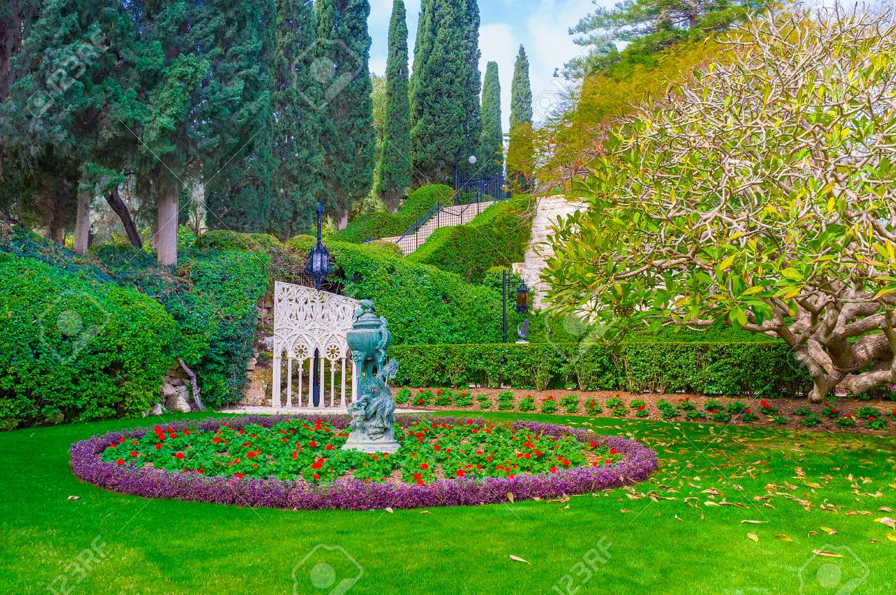 Picture perfect landscape design &
