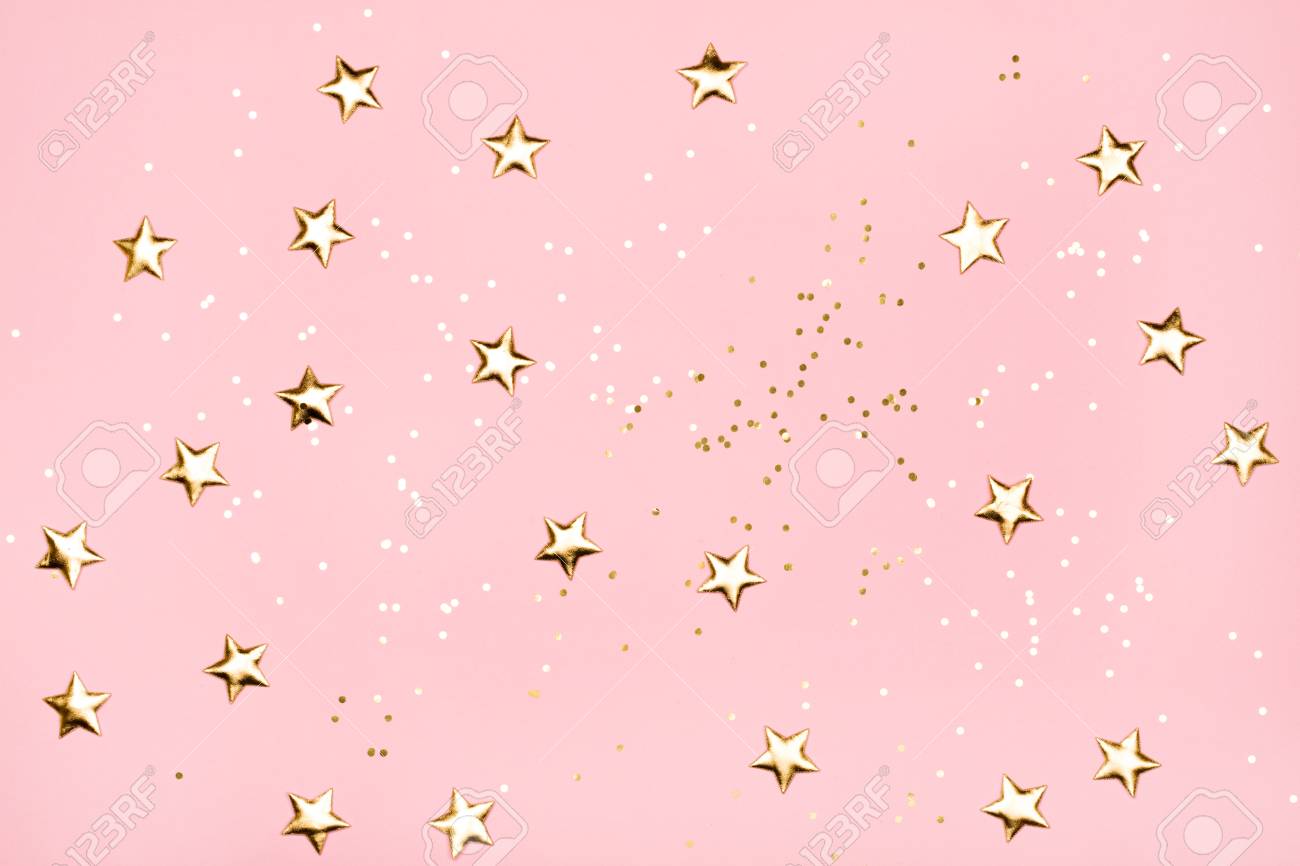 ピンクの背景に金色の星が輝きます の写真素材 画像素材 Image